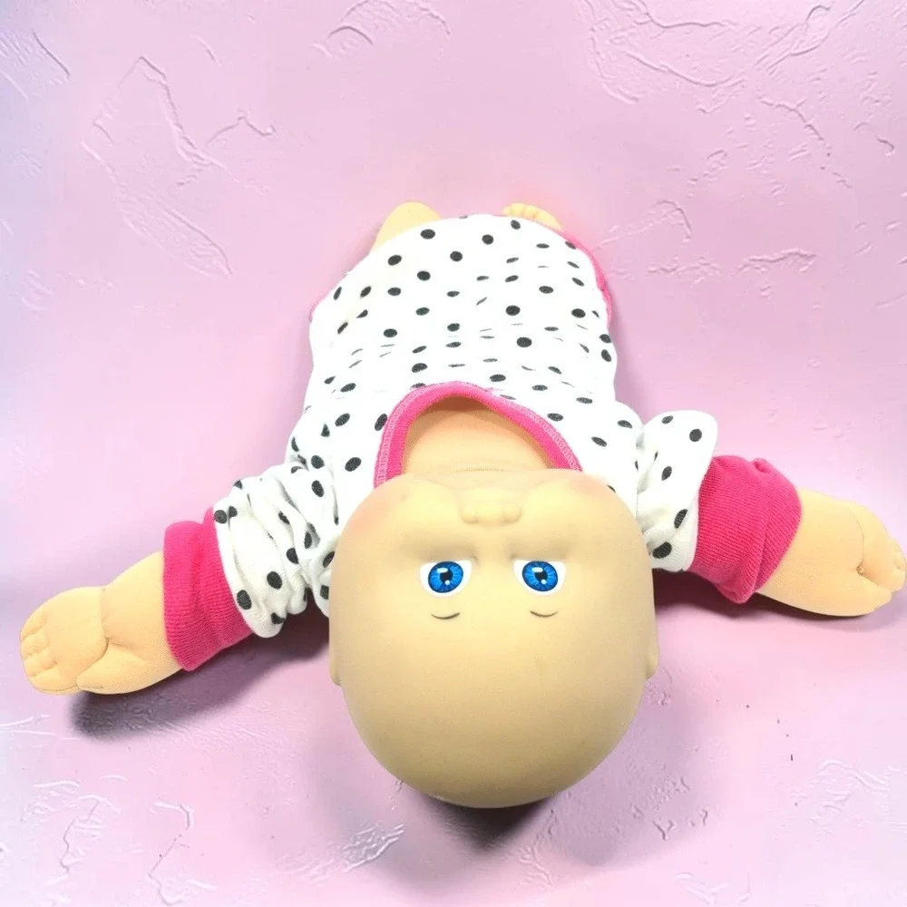 VTG 80s Cabbage Patch Kids Preemie Doll Bald Blue Eyes Polka Dot Onesie CPK 1984